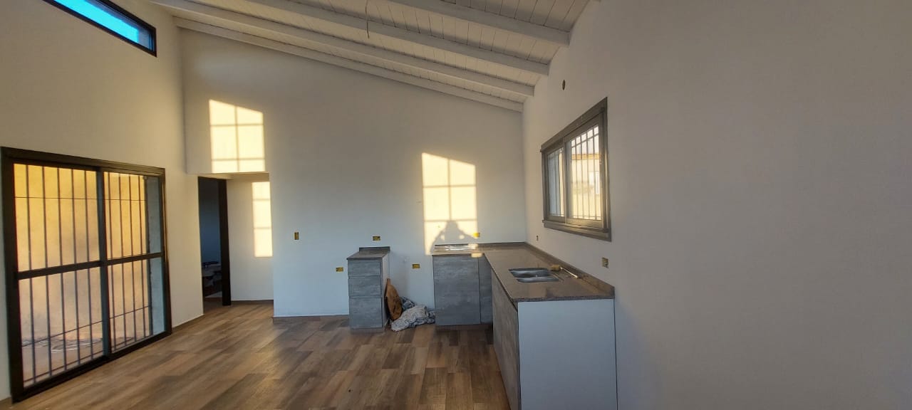 Casa en calle JACARANDA